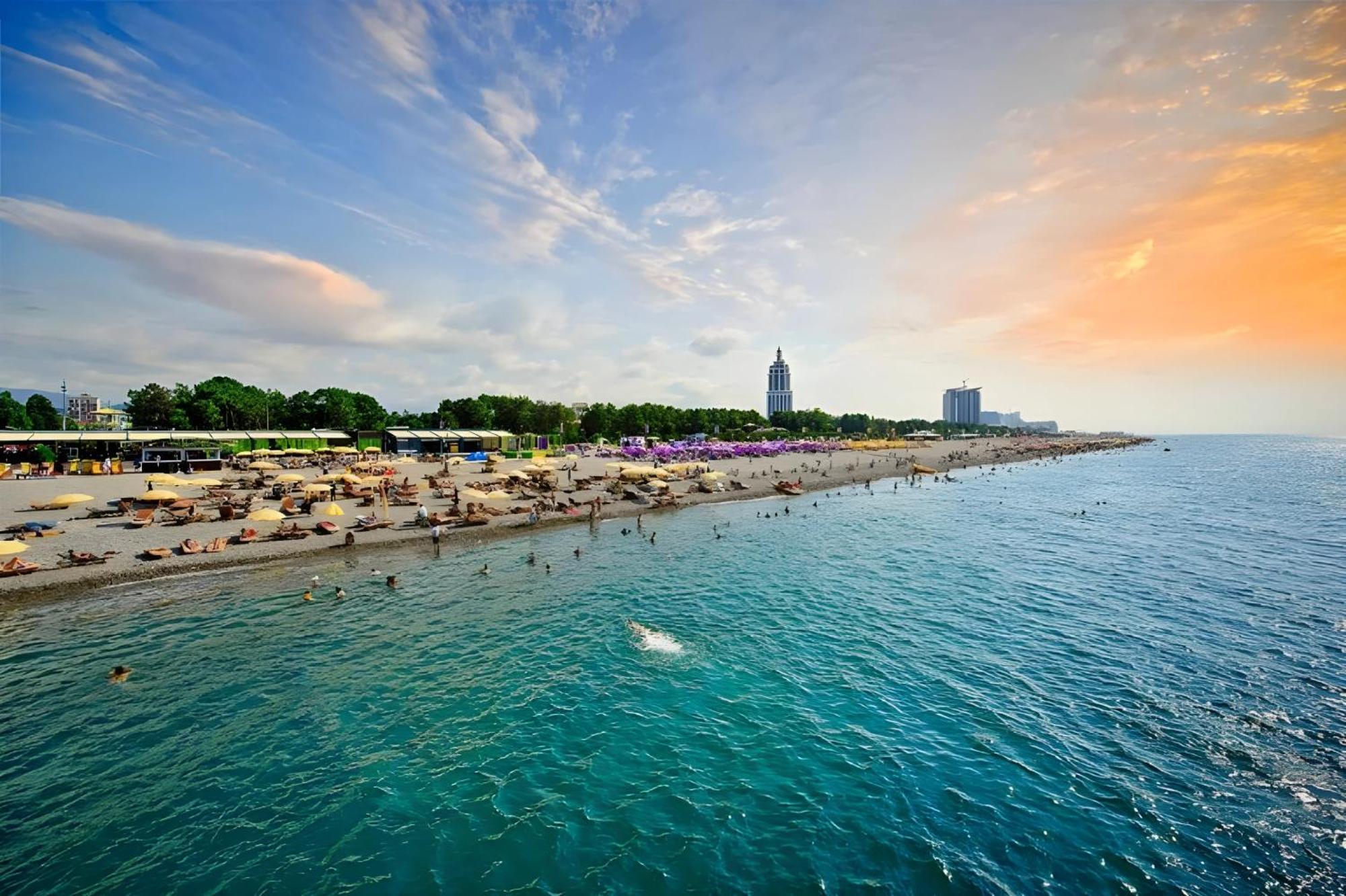 Orbi Batumi City Beach View Hotel Exterior foto